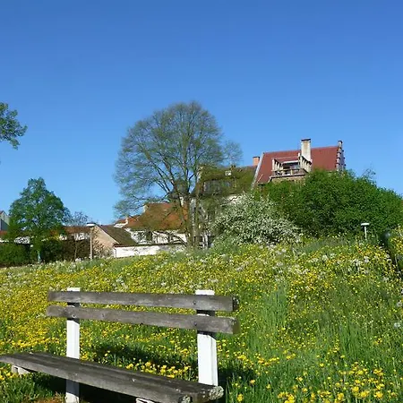 Pštrossova - U Klášterní Zahrady 3* Bechyně