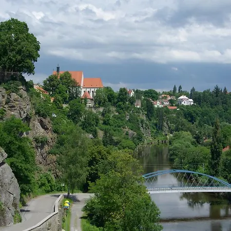 Pstrossova - U Klasterni Zahrady B&B 3*