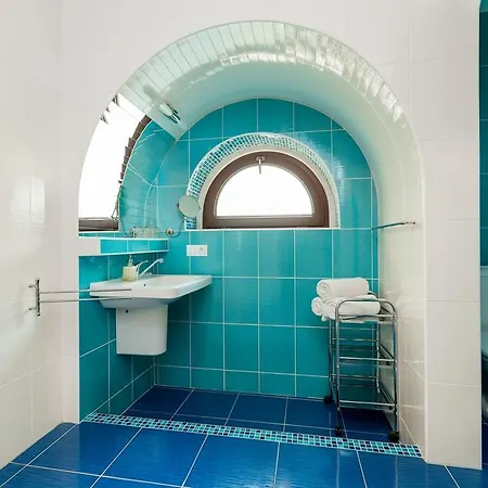 Pštrossova - U Klášterní Zahrady Bed & Breakfast 3*